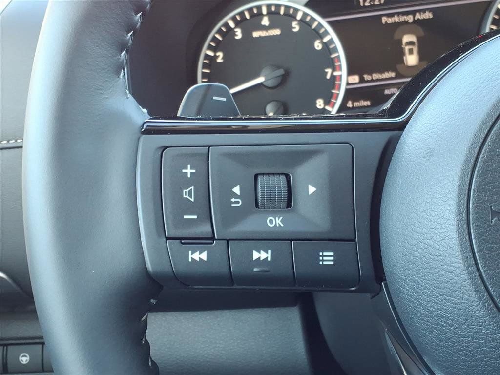 New 2025 Nissan Pathfinder SL image 19