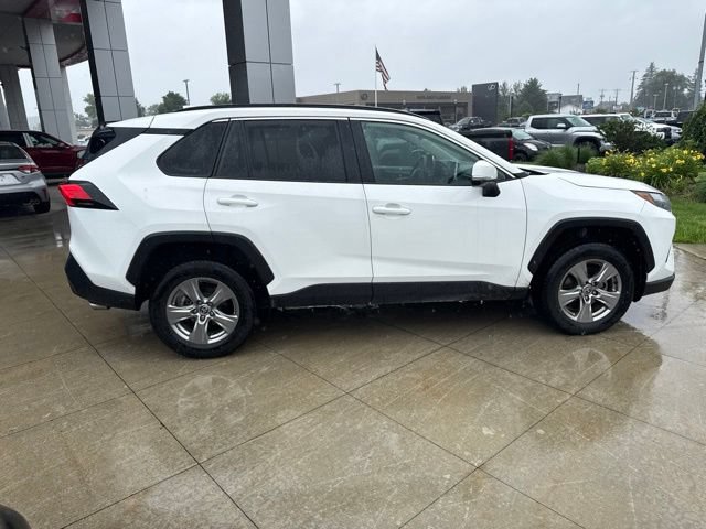 Used 2024 Toyota RAV4 XLE FWD image 8