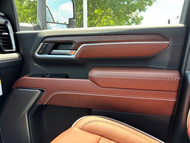 New 2026 GMC Sierra 3500 Denali Ultimate AWD/4WD image 46