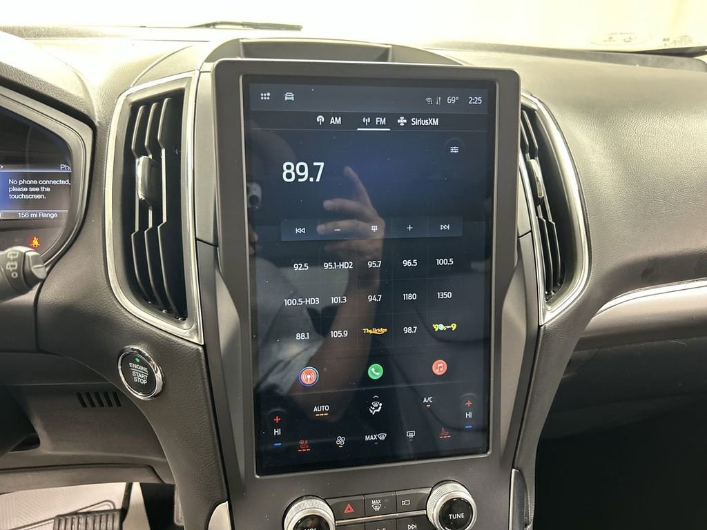Used 2022 Ford Edge Titanium AWD/4WD image 14