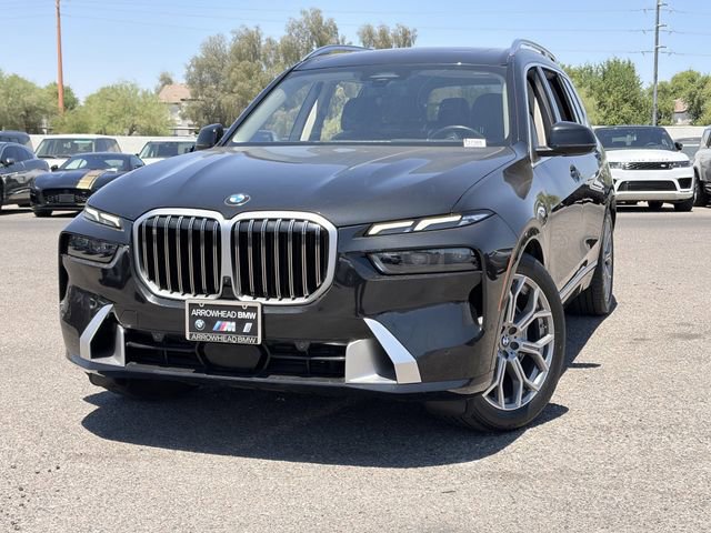 Used 2023 BMW X7 xDrive40i w/ Climate Comfort Package AWD/4WD image 3