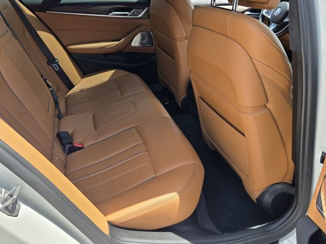 Used 2022 BMW M550i xDrive w/ Executive Package AWD/4WD image 15