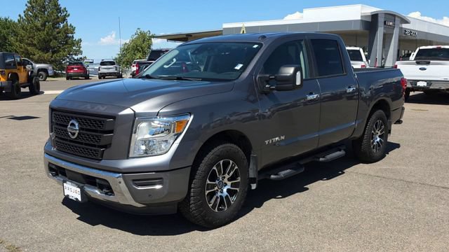 Used 2021 Nissan Titan SV w/ SV Convenience Package AWD/4WD image 5