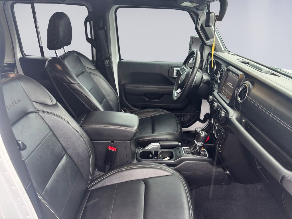 Certified 2022 Jeep Wrangler Unlimited Sahara w/ Cold Weather Group image 18