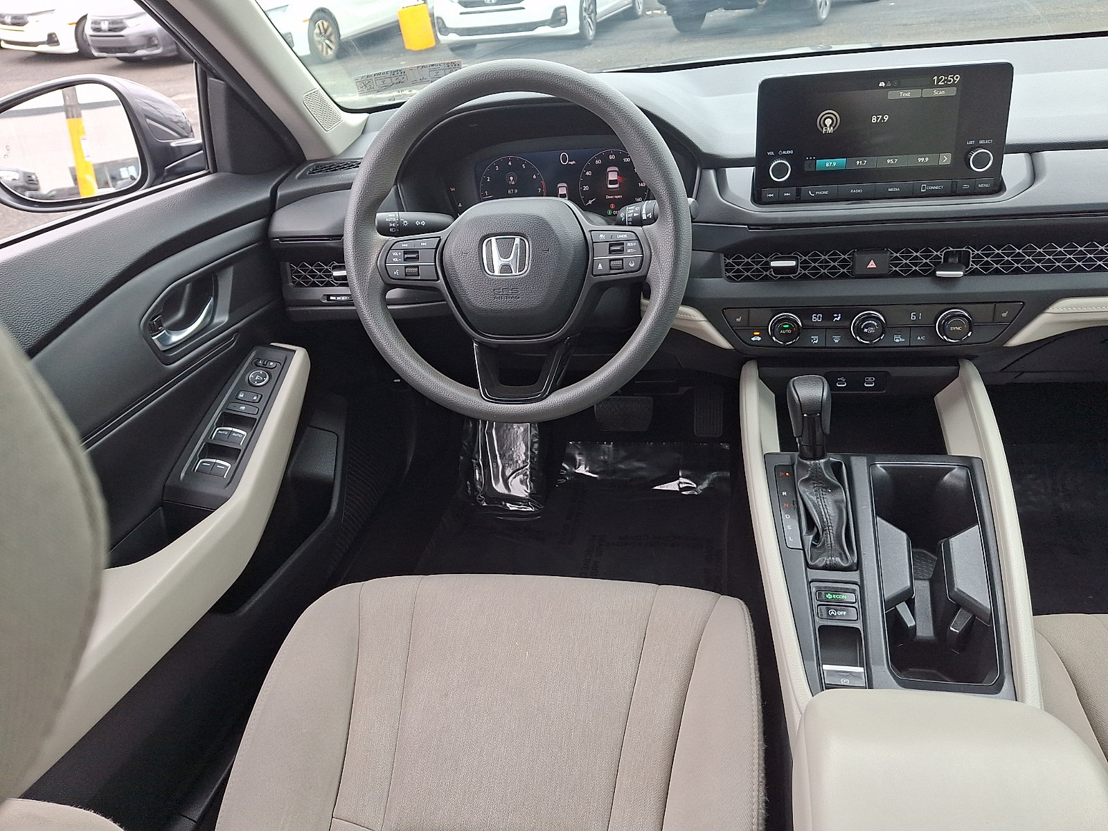 Used 2023 Honda Accord EX image 10