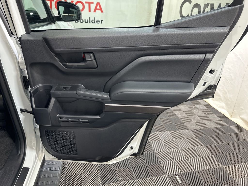 Used 2025 Toyota 4Runner SR5 image 14