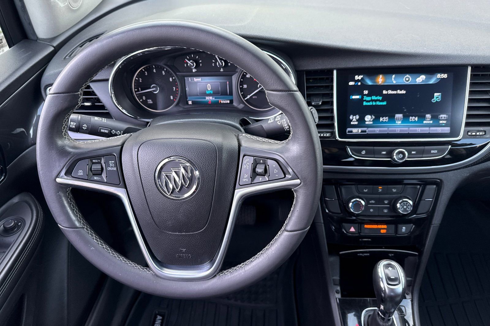 Used 2020 Buick Encore Preferred w/ Safety Package FWD image 14