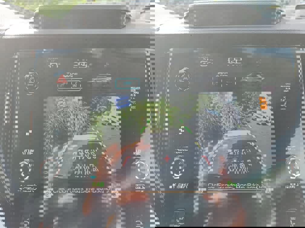 Used 2022 Subaru Outback Touring XT image 16