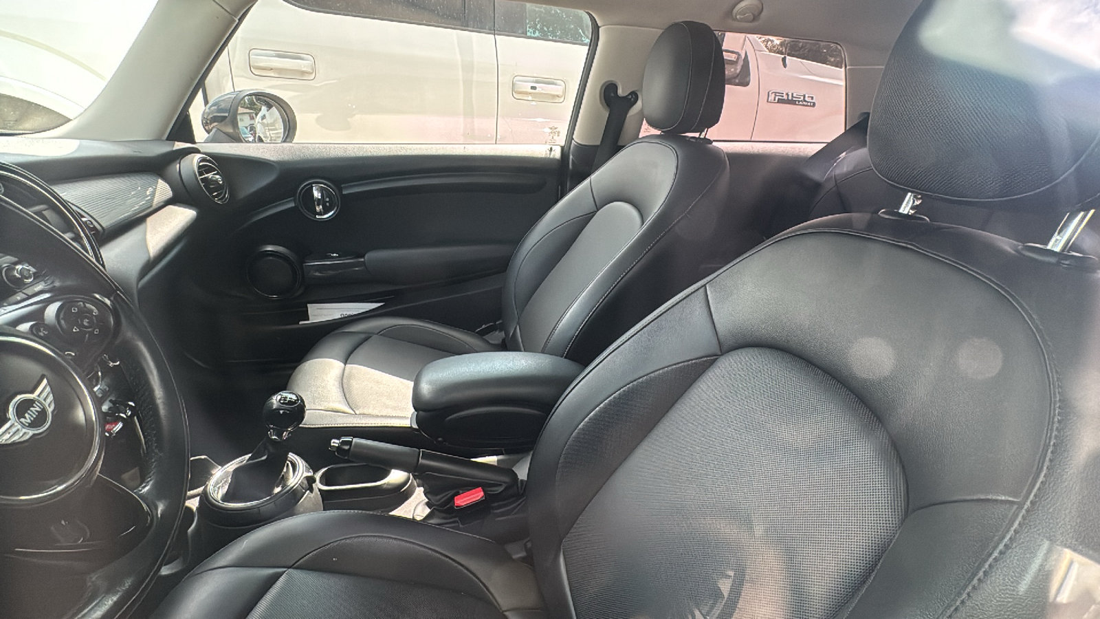 Used 2016 MINI Cooper 2-Door Hardtop FWD image 11