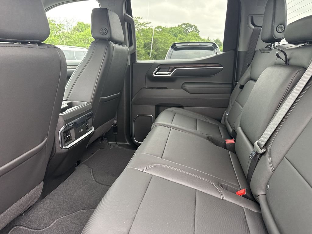 Certified 2026 GMC Sierra 1500 SLT w/ SLT Premium Package AWD/4WD image 32