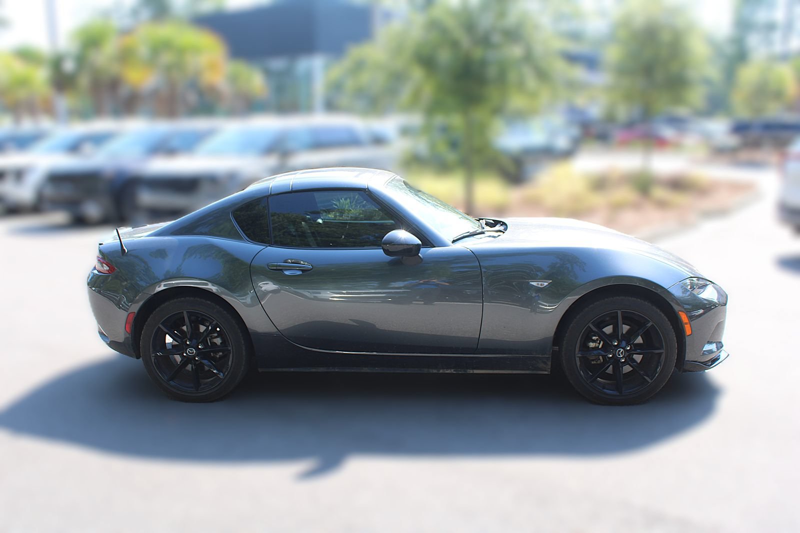 Used 2021 MAZDA MX-5 Miata RF Club RWD image 13