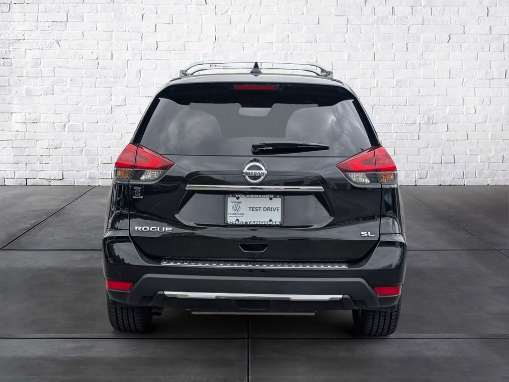 Used 2018 Nissan Rogue SL w/ Premium Package image 6