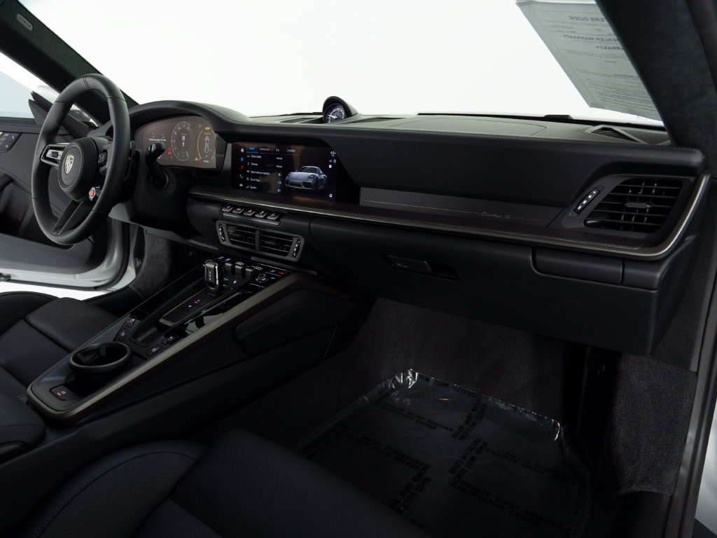 Certified 2026 Porsche 911 Turbo S AWD/4WD image 32