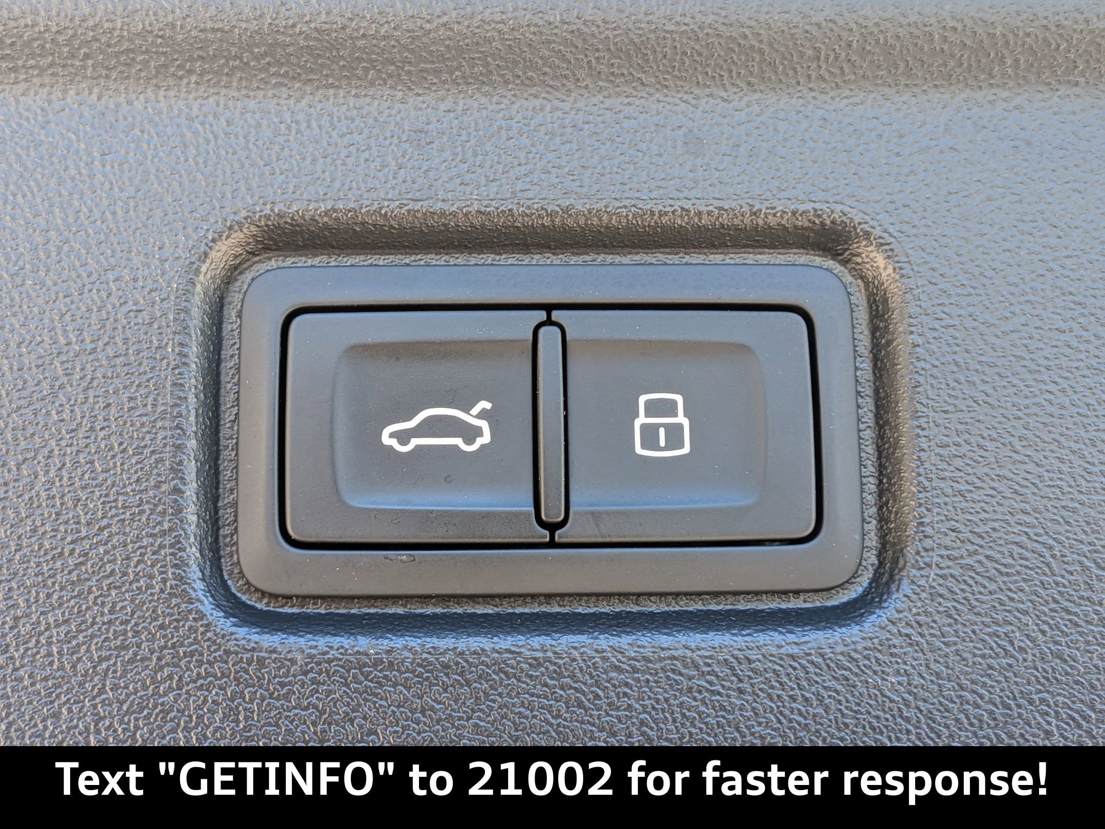 Used 2025 Audi A6 e-tron Premium Plus w/ Premium Plus image 15