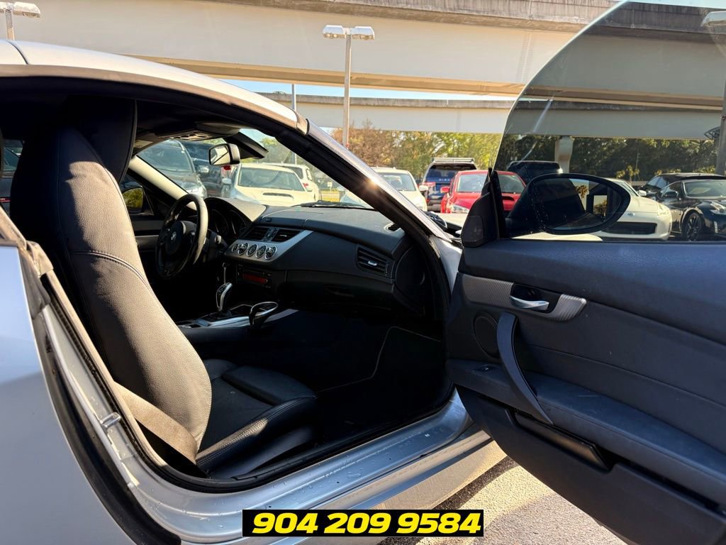 Used 2011 BMW Z4 sDrive35is RWD image 20