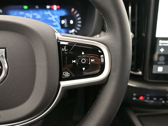 New 2026 Volvo XC60 B5 Ultra w/ Climate Package image 26