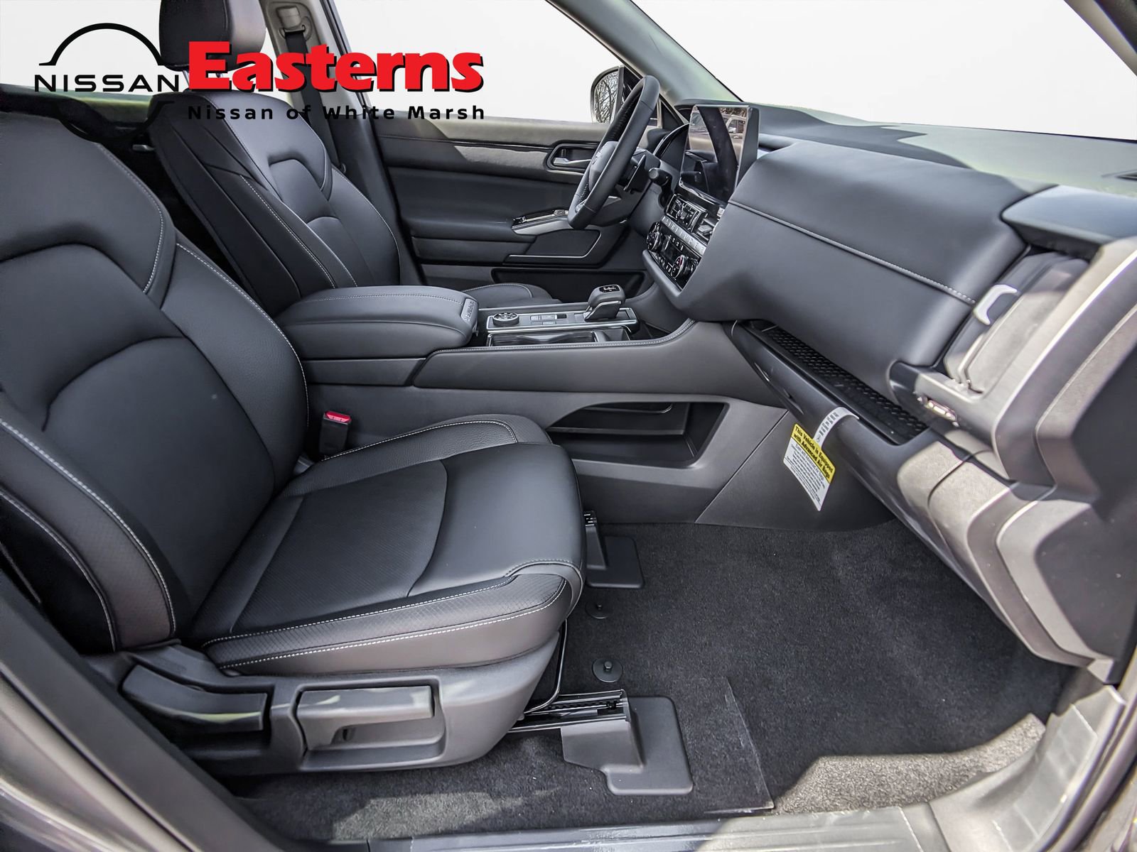 New 2026 Nissan Pathfinder SL image 24