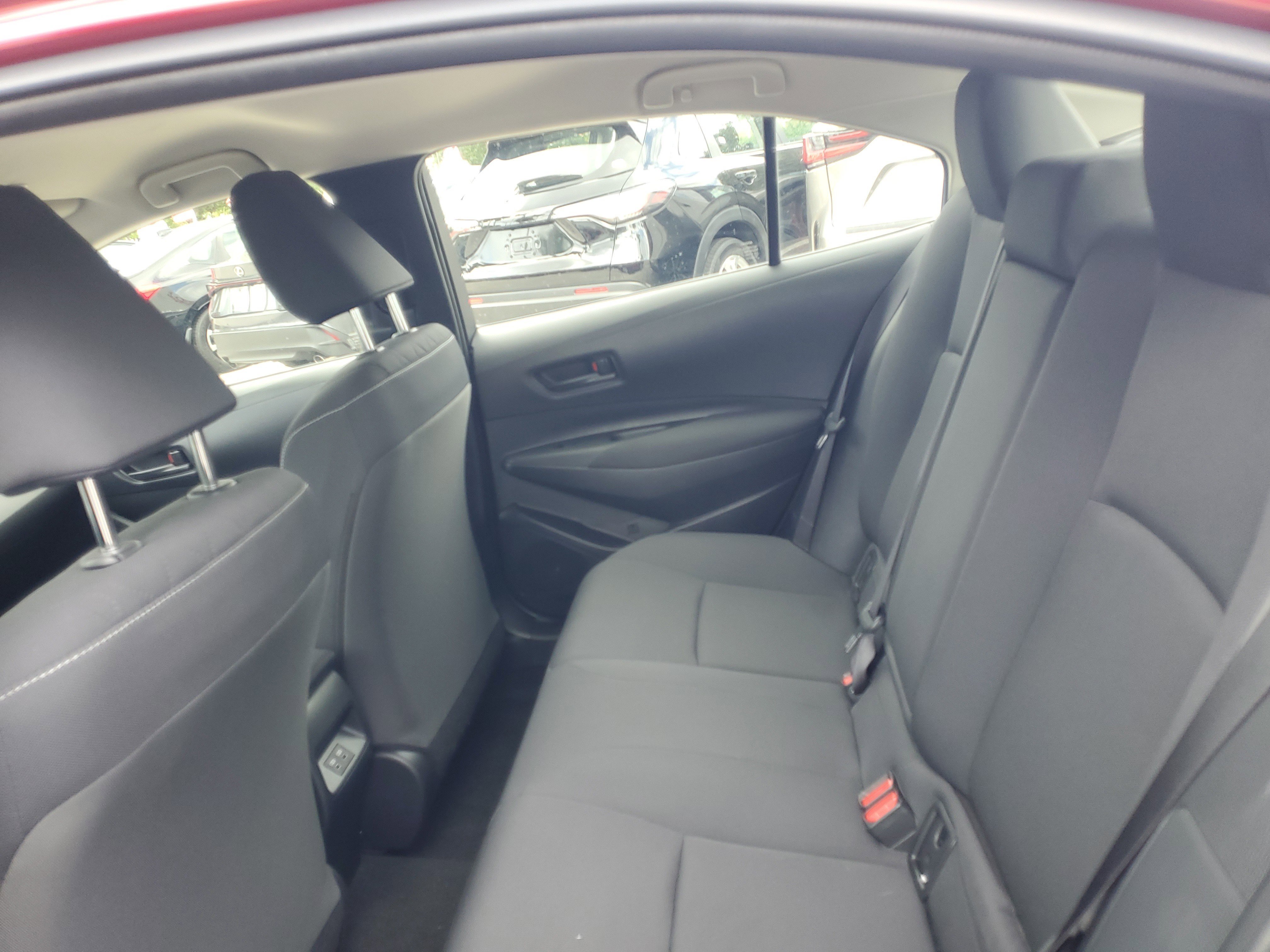 Certified 2025 Toyota Corolla LE FWD image 11