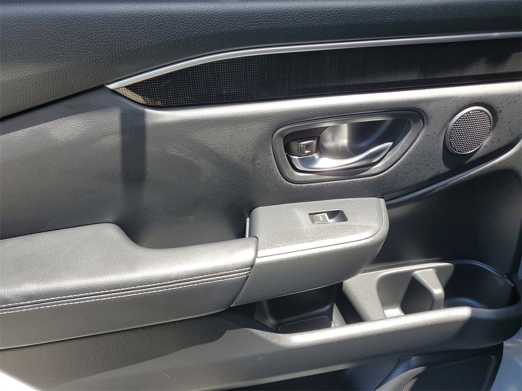 Used 2023 Honda Pilot Elite image 16