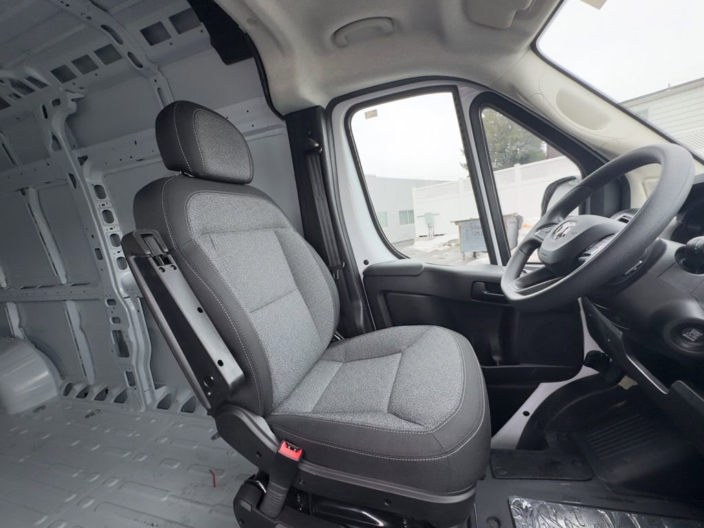 Used 2025 RAM ProMaster 3500 w/ Quick Order Package 22G SLT image 19