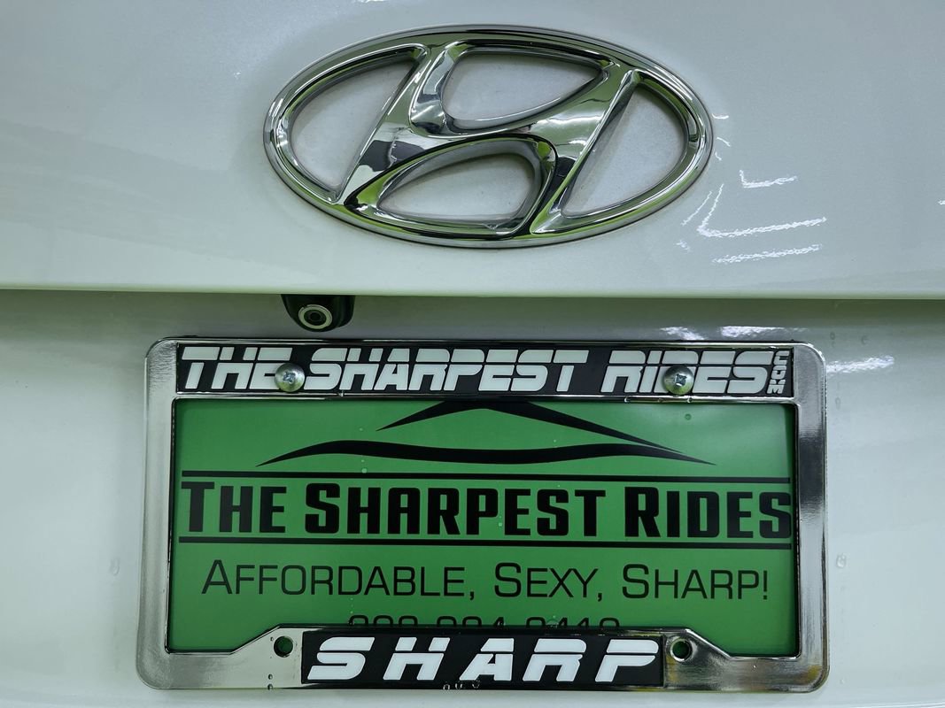 Used 2017 Hyundai Santa Fe Sport image 13