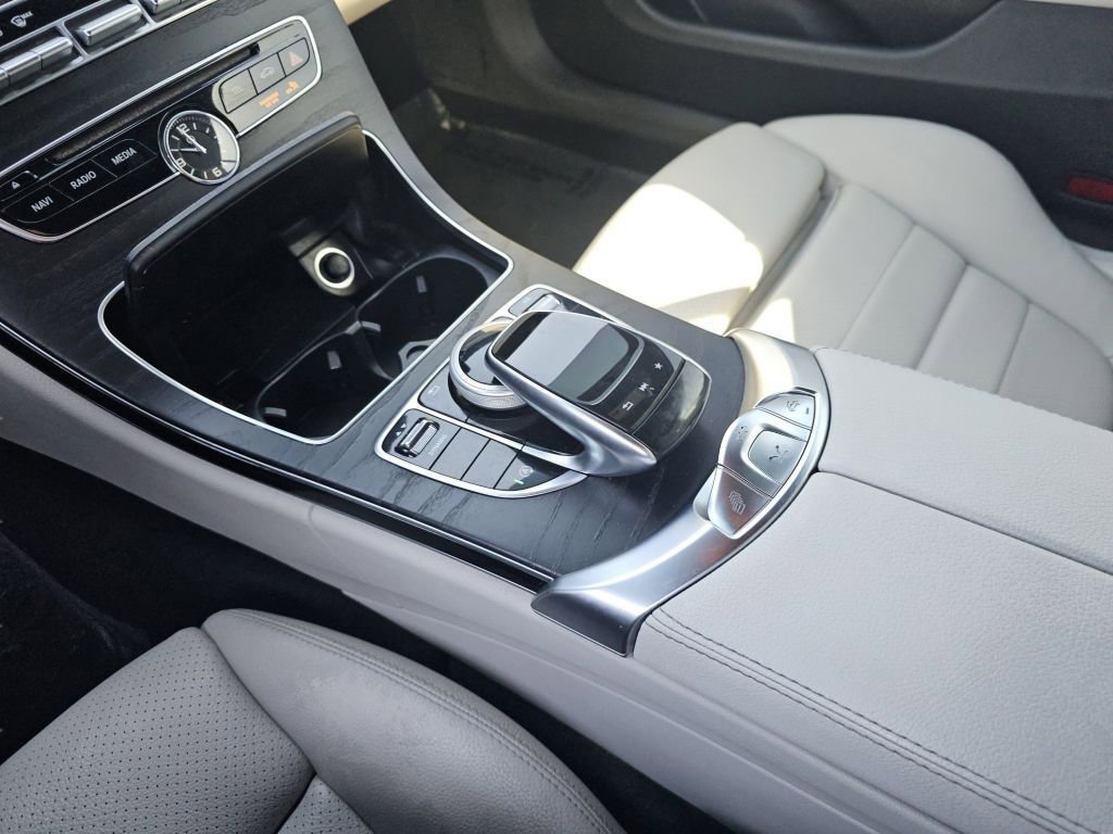 Used 2017 Mercedes-Benz C 300 4MATIC Cabriolet image 32