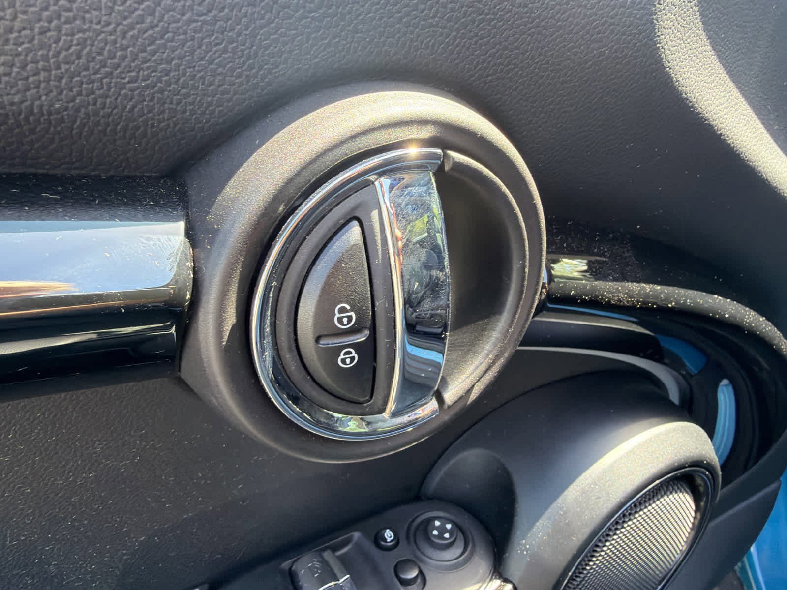 Used 2023 MINI Cooper S image 22