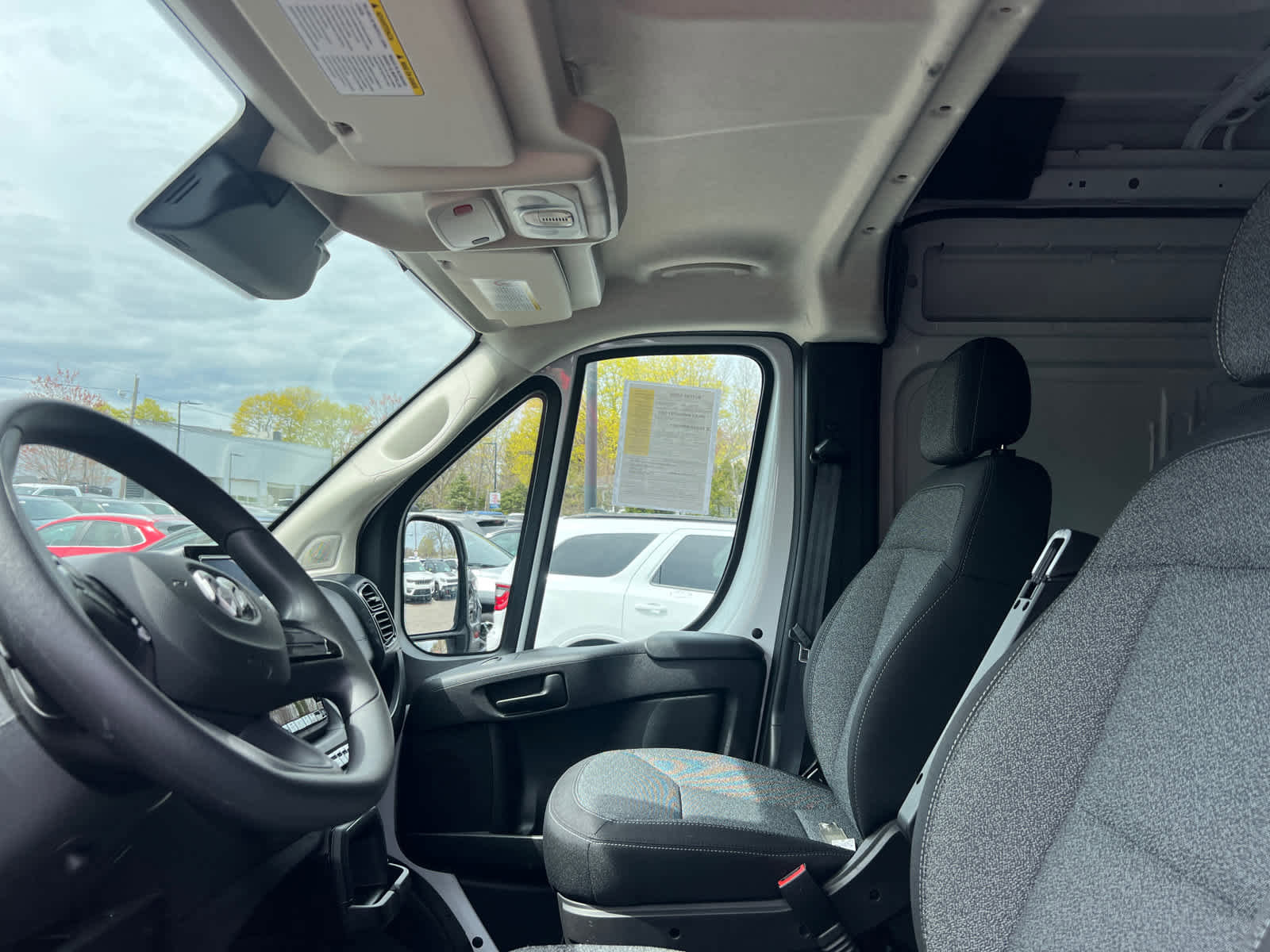 Used 2024 RAM ProMaster 3500 w/ Power Group FWD image 12