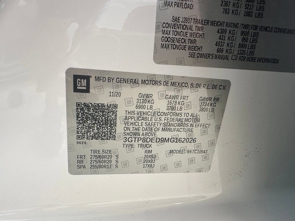 Used 2021 GMC Sierra 1500 SLT w/ SLT Premium Plus Package RWD image 41