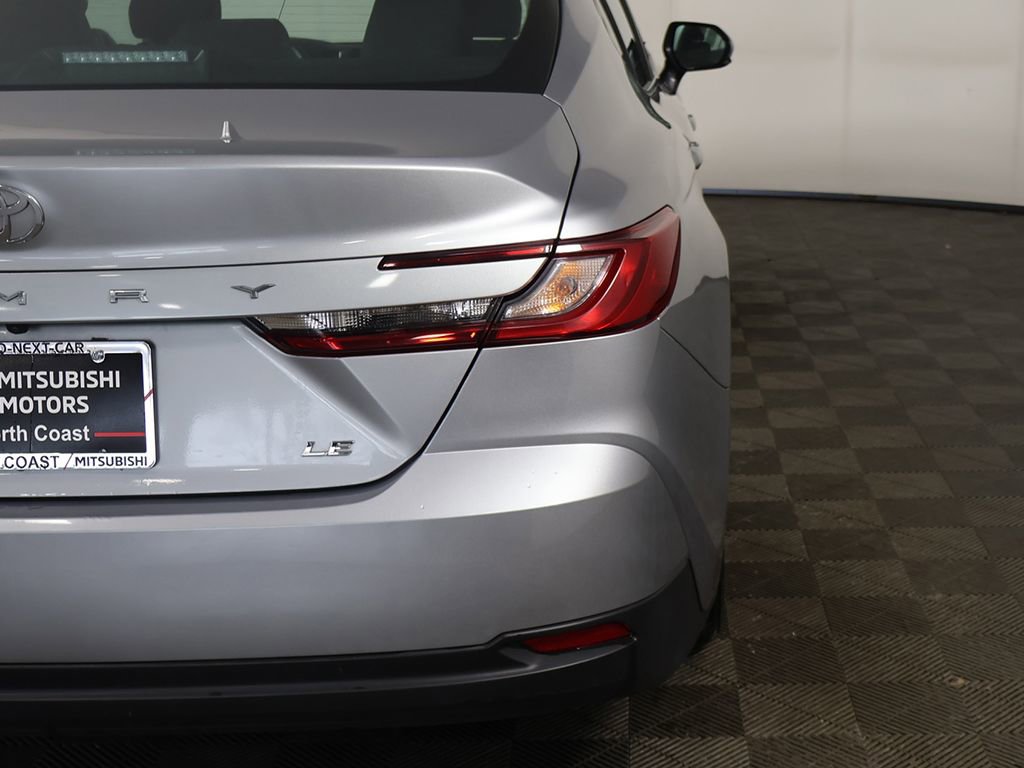 Used 2025 Toyota Camry LE FWD image 13