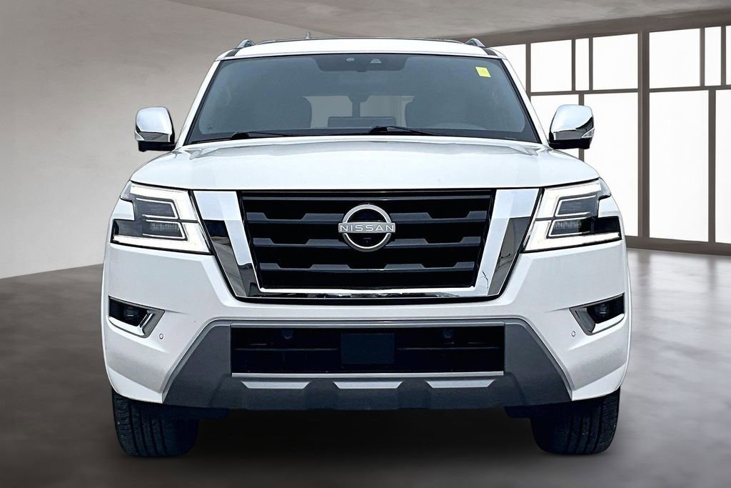 Used 2023 Nissan Armada Platinum w/ Captain's Chairs Package RWD image 2