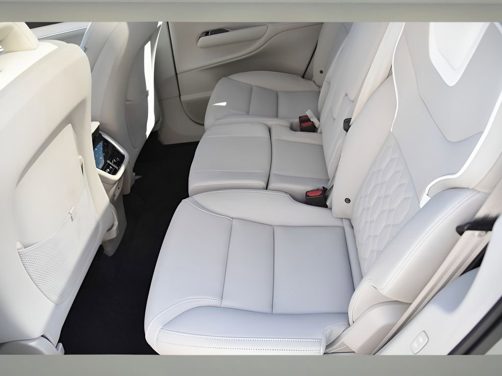 Used 2025 Volvo EX90 Ultra image 16