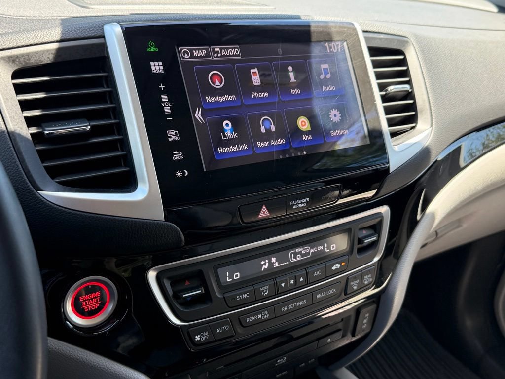 Used 2016 Honda Pilot Touring image 23