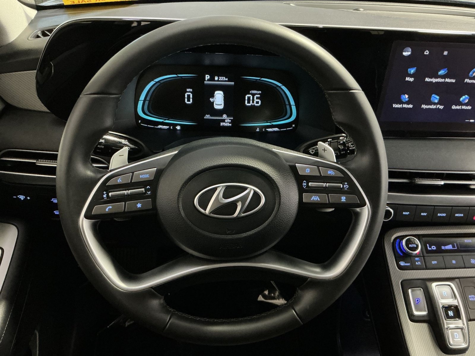 Used 2023 Hyundai Palisade SEL AWD/4WD image 17