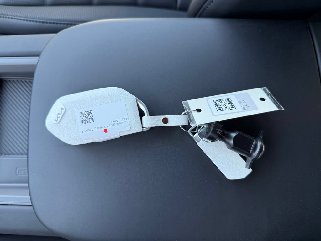 New 2026 Kia EV9 Land w/ Nightfall Edition Package AWD/4WD image 33