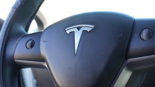Used 2022 Tesla Model 3 Long Range image 28