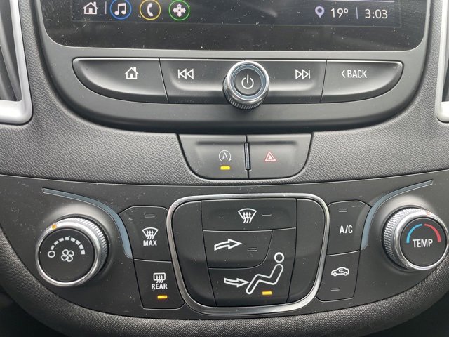 Used 2023 Chevrolet Malibu RS image 25