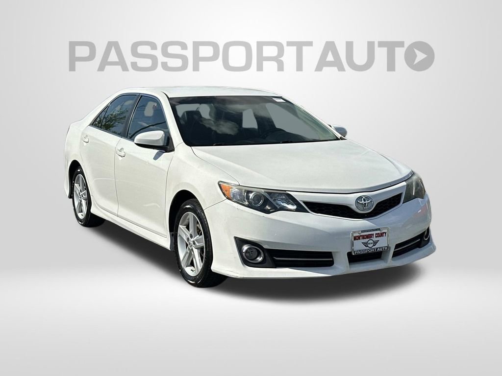 Used 2013 Toyota Camry SE image 6
