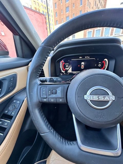 Certified 2023 Nissan Rogue Platinum w/ Platinum Premium Package image 17