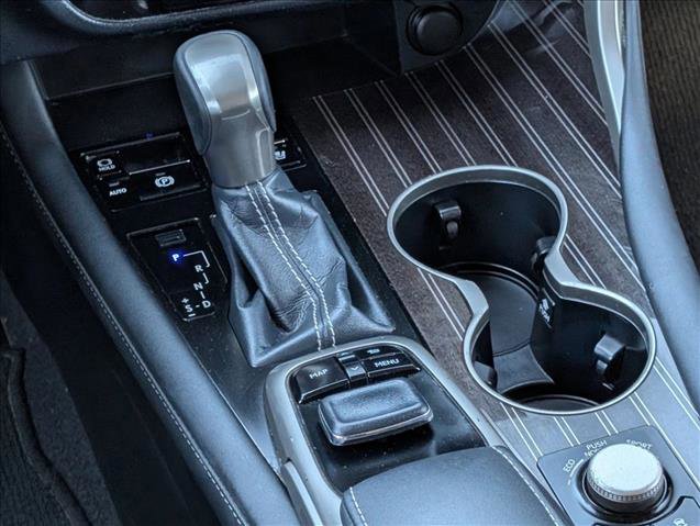 Used 2018 Lexus RX 350L Luxury w/ Accessory Package image 12