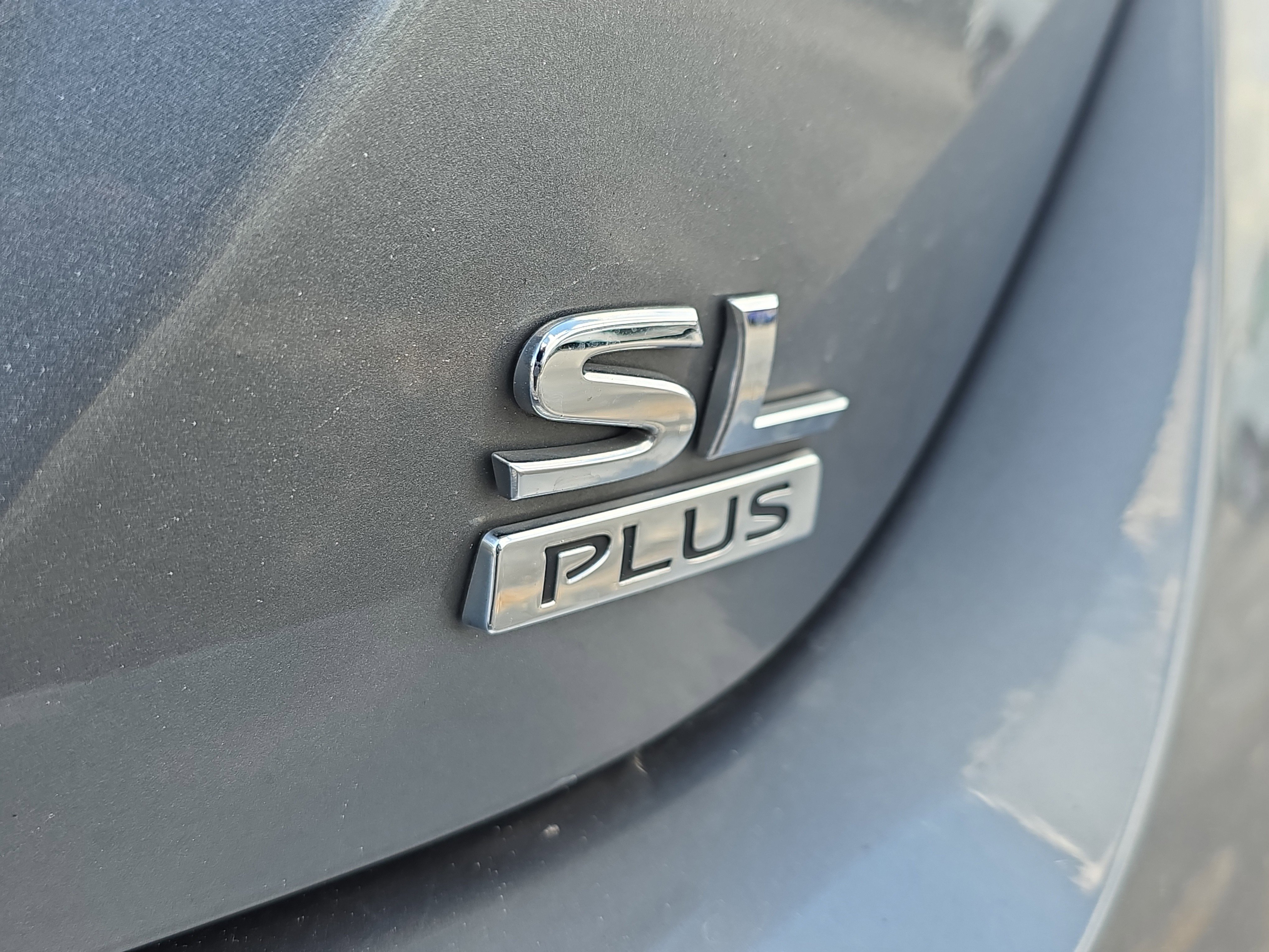 Used 2020 Nissan Leaf SL Plus image 12