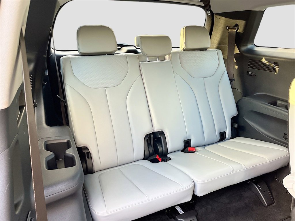 Used 2025 Hyundai Palisade SEL image 26