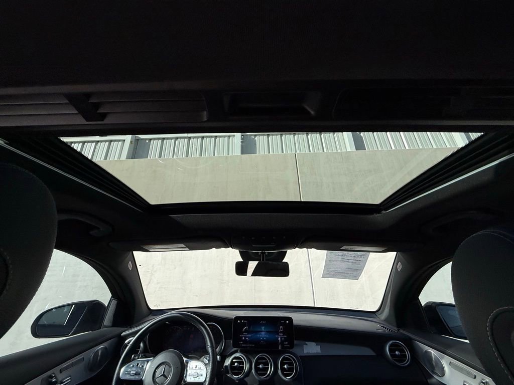 Used 2023 Mercedes-Benz GLC 300 4MATIC Coupe image 7