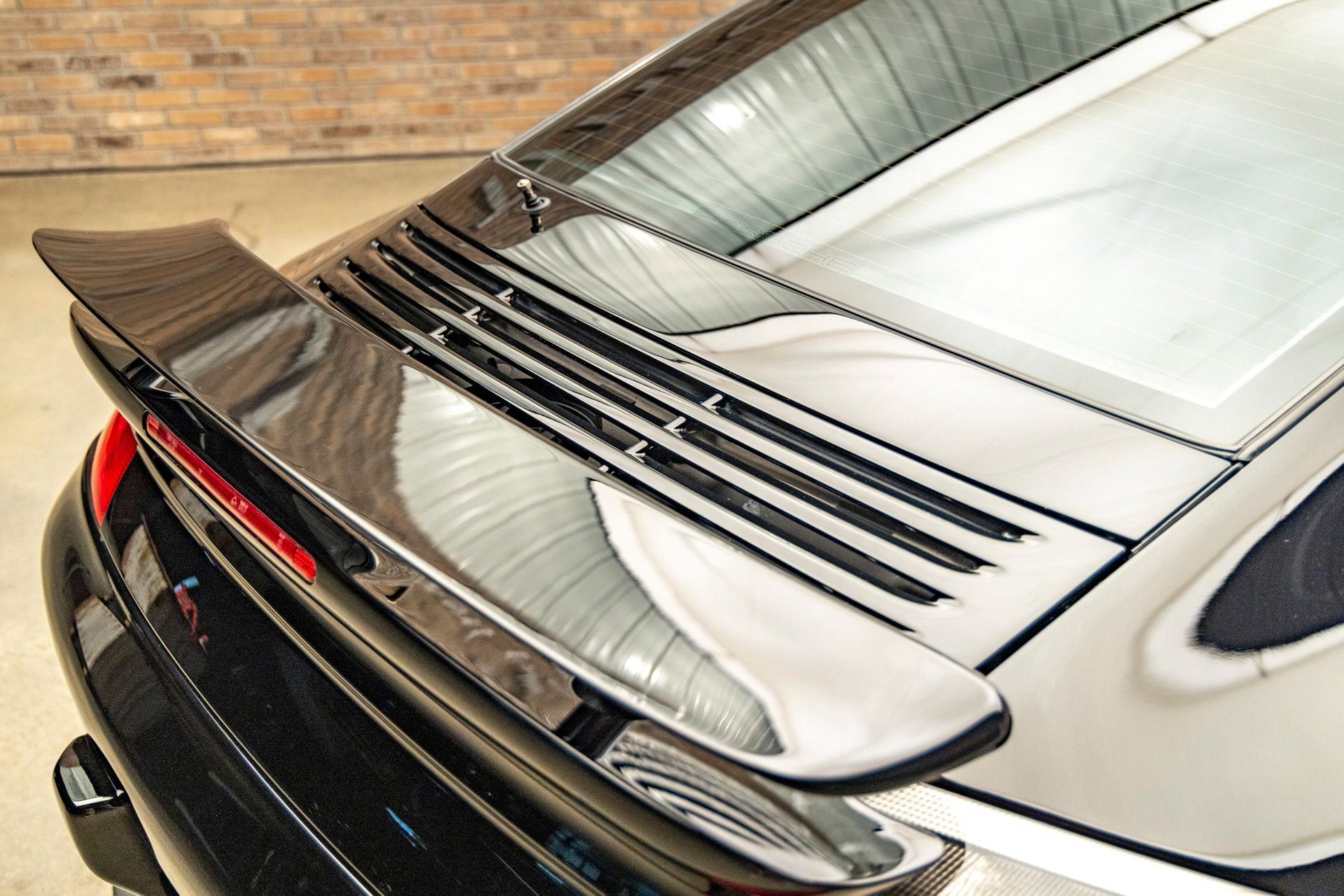 Used 2003 Porsche 911 Turbo image 34