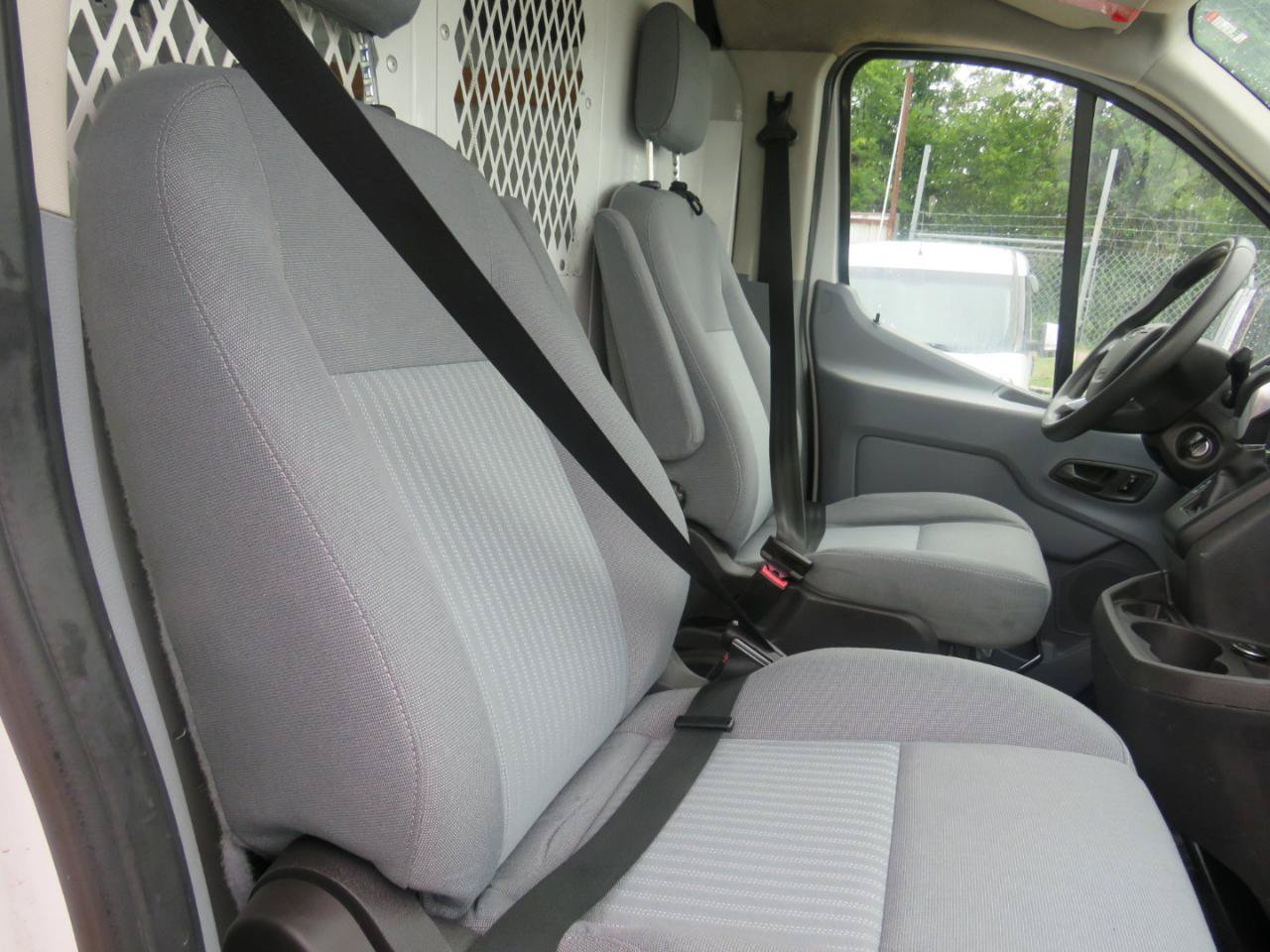 Used 2015 Ford Transit 250 130 Low Roof w/ Exterior Upgrade Package RWD image 25