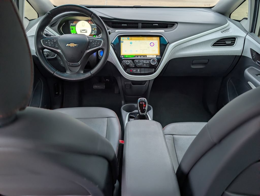 Certified 2020 Chevrolet Bolt Premier w/ Infotainment Package FWD image 18