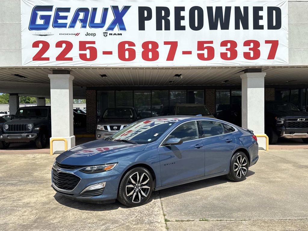 Used 2025 Chevrolet Malibu RS w/ LPO, Floor Liner Package