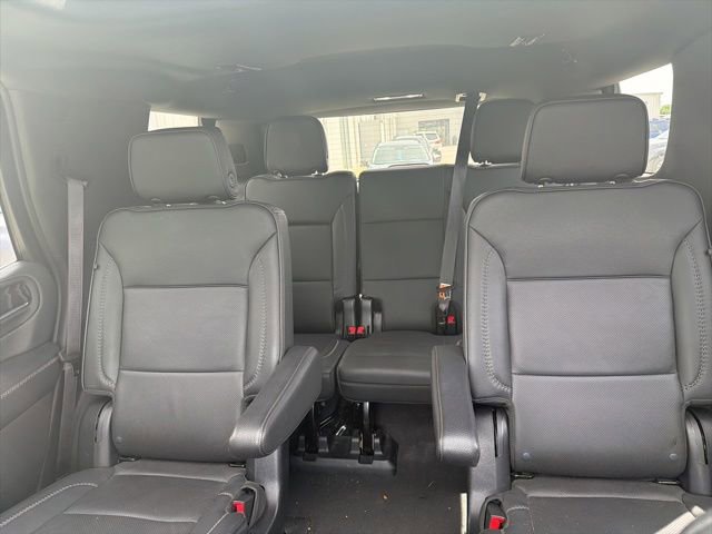 Used 2023 GMC Yukon Denali AWD/4WD image 17