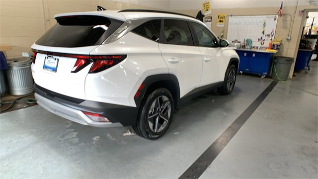 Certified 2025 Hyundai Tucson SEL image 6