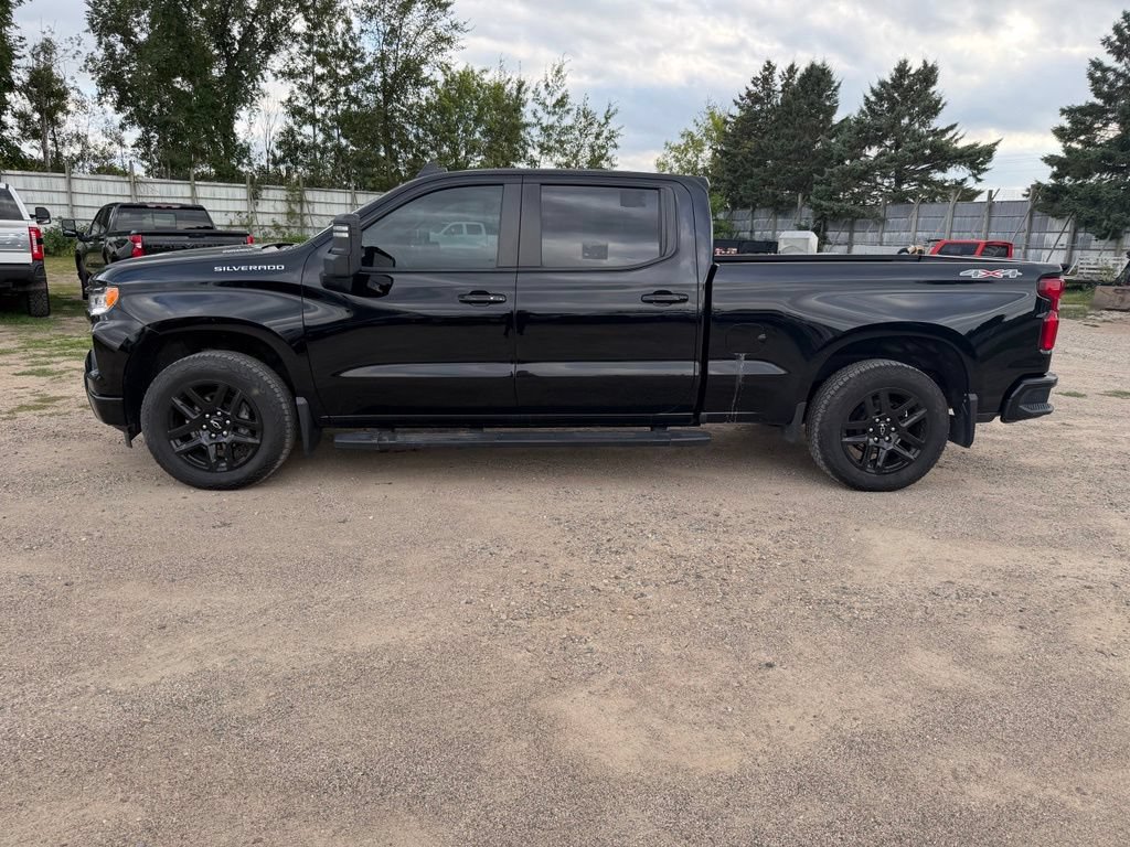 Used 2024 Chevrolet Silverado 1500 RST w/ Convenience Package II AWD/4WD image 5